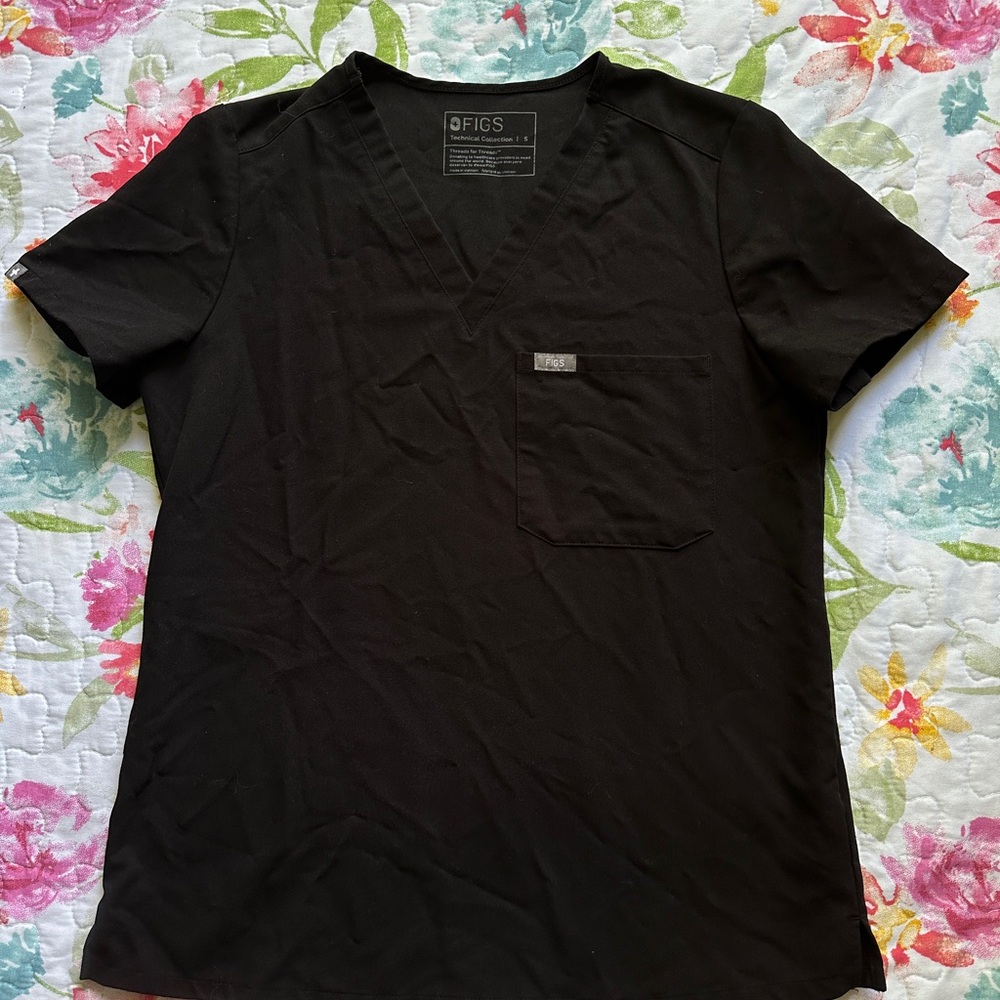 FIGS Catarina One-Pocket Scrub Top - Black - Women’s - Small